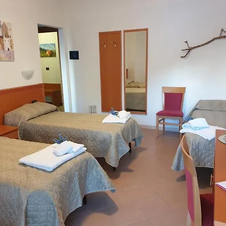 Casa Vacanze Orchidea Pinerolo Buitenkant foto