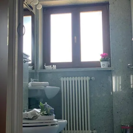 Casa Vacanze Orchidea Pinerolo Buitenkant foto