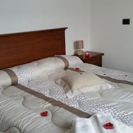 Casa Vacanze Orchidea Pinerolo Buitenkant foto